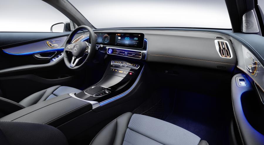Торпедо Mercedes-Benz EQC400 4Matic (N293) 2019 года  (WW) (фото 15 из 202)